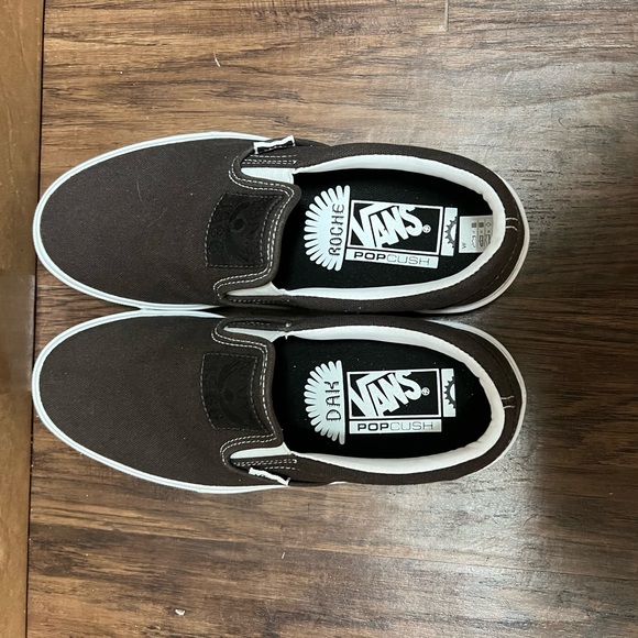 Vans Roche Slip Ons - Picture 1 of 3